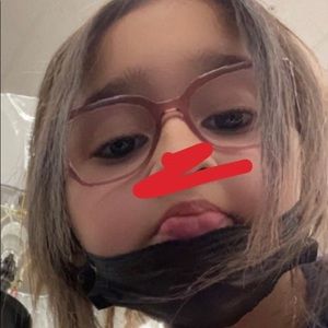 Meet your Posher, Christy